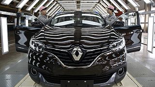 Renault apre la sua prima fabbrica in Cina e punta al 3% del mercato