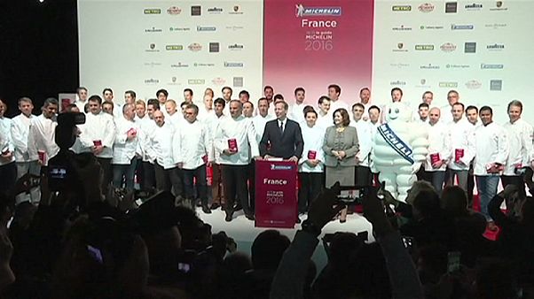 Michelin Töreni dünyaca ünlü şef Benoit Violier için anma törenine dönüştü Michelin Töreni dünyaca ünlü şef Benoit Violier için anma törenine dönüştü