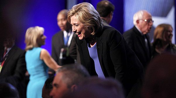 Hillary Clinton e Sanders no Iowa praticamente empatados Hillary Clinton e Sanders no Iowa praticamente empatados