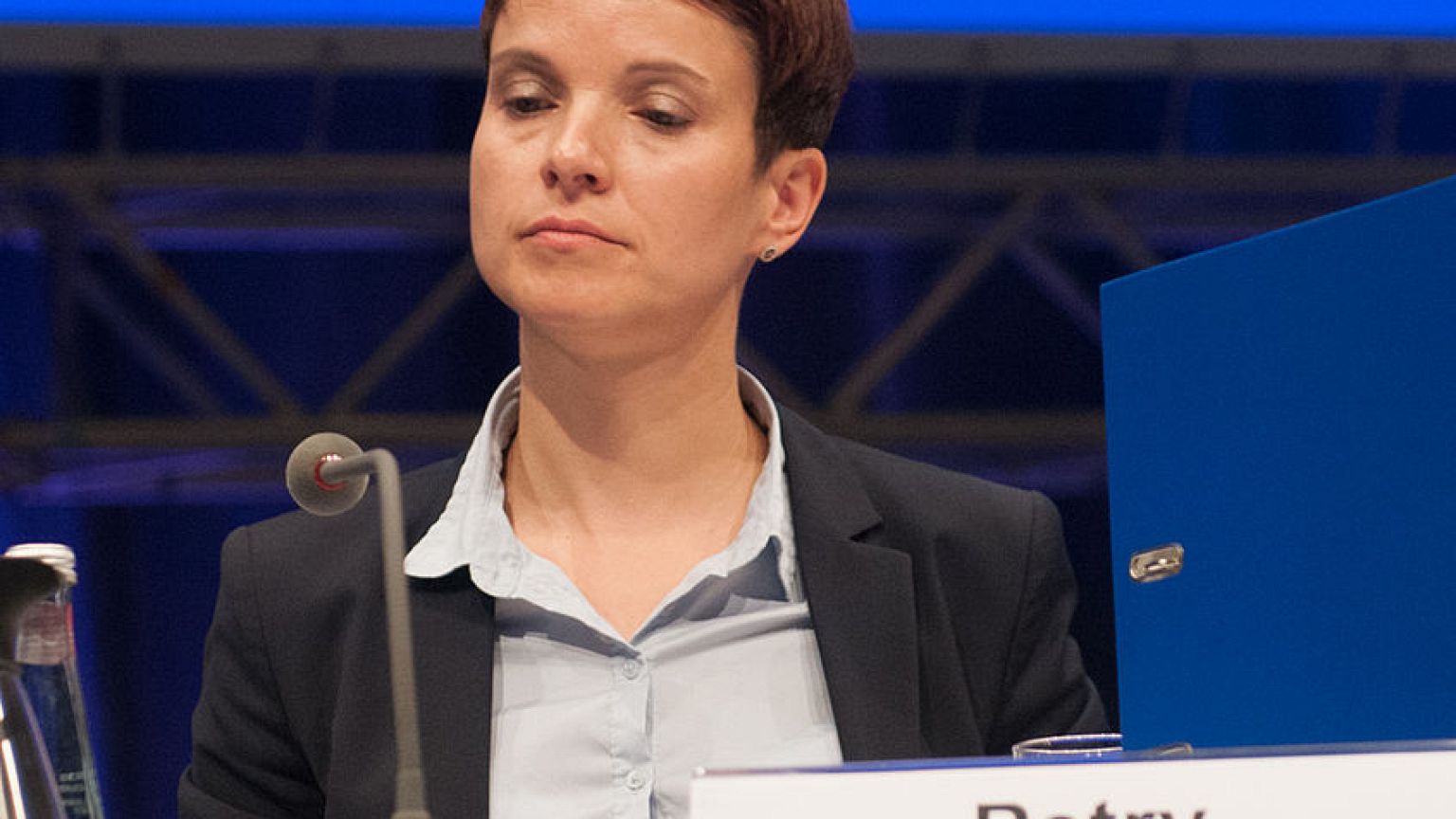 Streit über Umgang mit der AfD geht weiter
