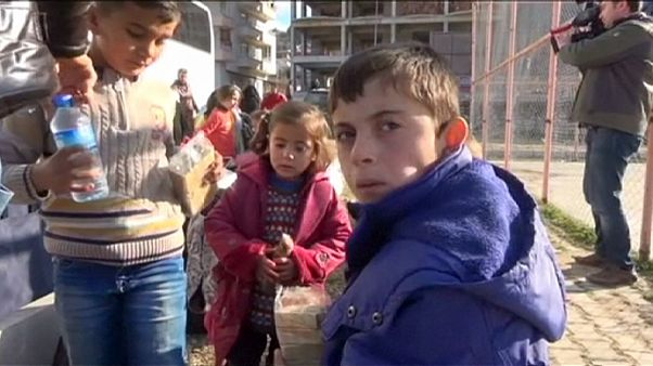 Συρία: Οι Τουρκομάνοι εγκαταλείπουν την Λαττάκεια Συρία: Οι Τουρκομάνοι εγκαταλείπουν την Λαττάκεια