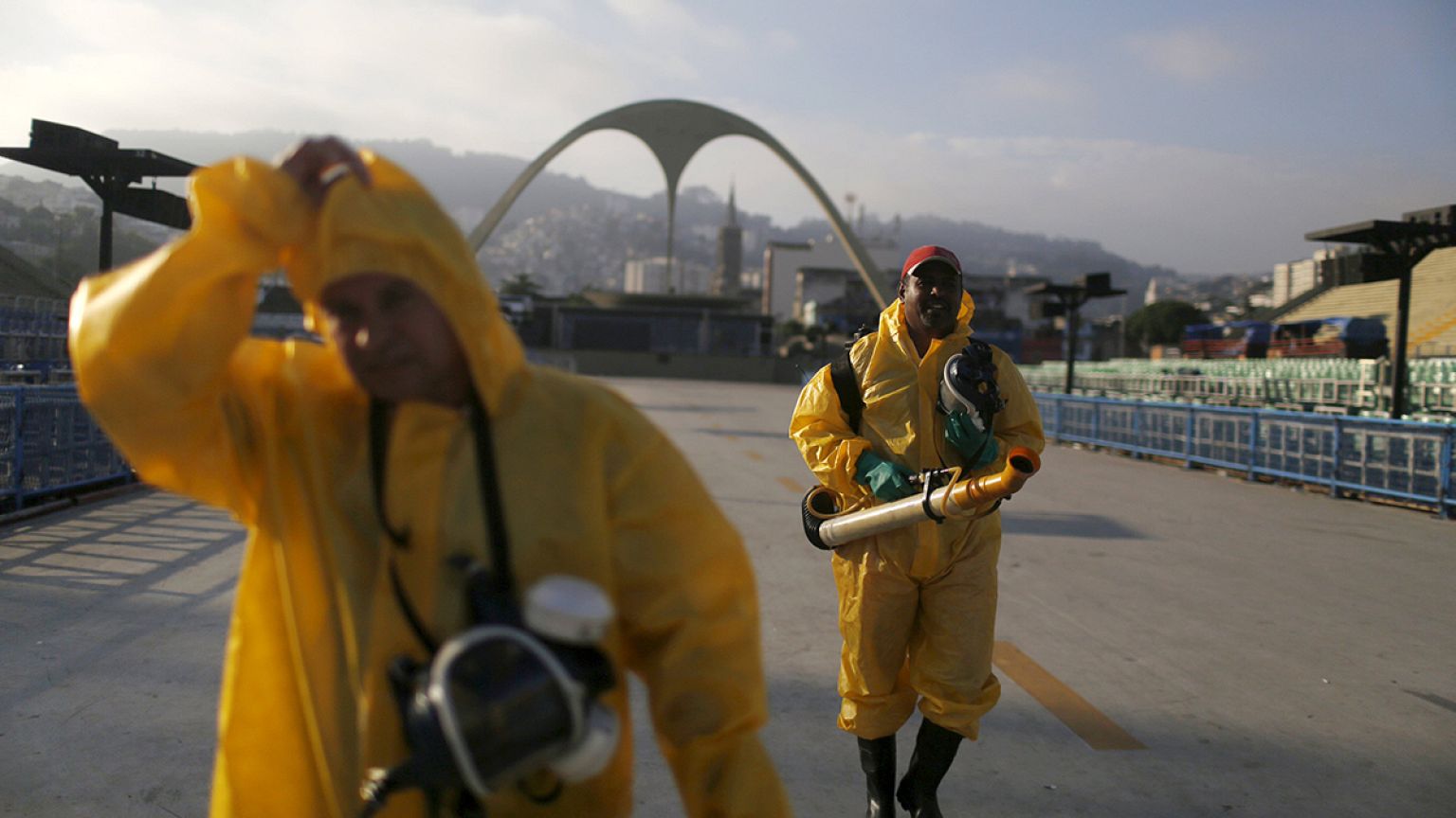 Carnaval de Rio : le virus Zika menace de gâcher la fête