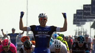 Ciclismo, Dubai Tour: a Kittel la prima tappa, Nizzolo terzo