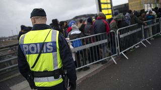 La Suède veut freiner les flux de réfugiés en 2016