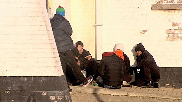 Belgiumból is próbálnak a menekültek a tengeren át Angliába jutni Belgiumból is próbálnak a menekültek a tengeren át Angliába jutni