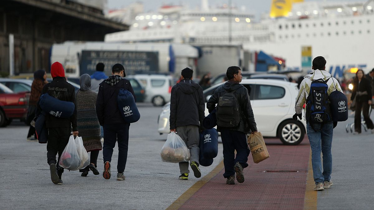 AB'deki kötü karşılama şartlarına dayanamayan sığınmacılar ülkelerine geri dönüyor