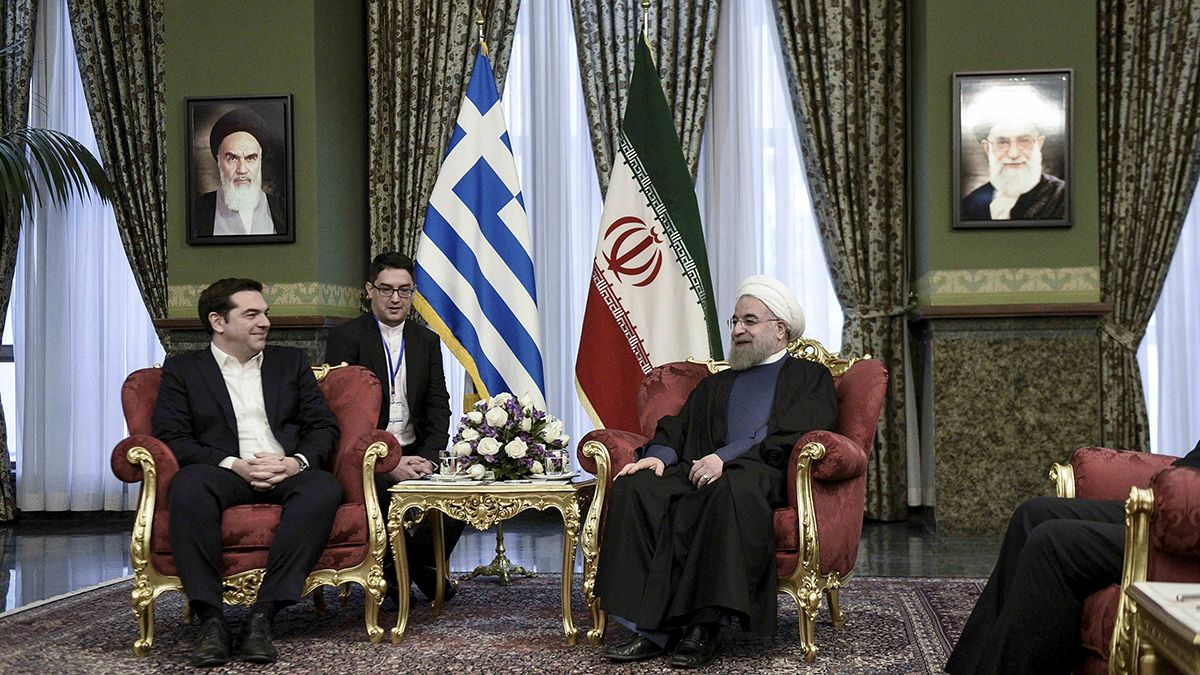 Στο Ιράν ο Αλέξης Τσίπρας – Συνάντηση με Ροχανί και υπογραφή συμφωνιών
