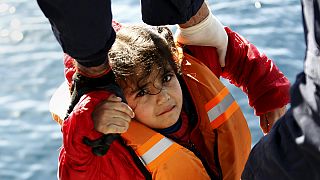 Migrant crisis: Turkey-EU 'lack of trust' slows action