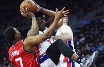 NBA: Kyle Lowry afunda Pistons em Detroit