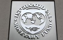 صندوق النقد الدولي يلوح بوقف مساعداته لاوكرانيا