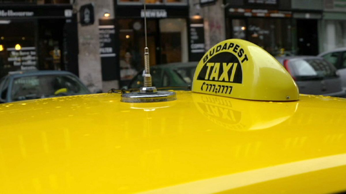 Em Budapeste, é possível pagar táxis em bitcoins