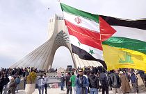 İran'da devrimin yıl dönümü için görkemli kutlama