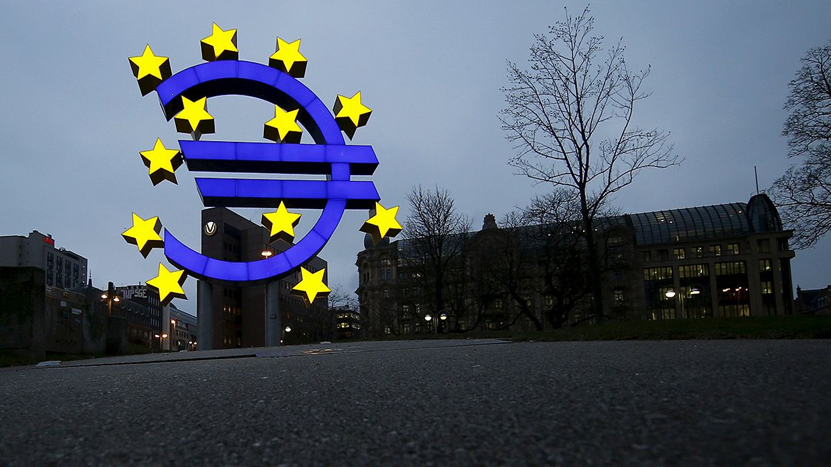 Экономика еврозоны в 2015 году выросла на 1,5%