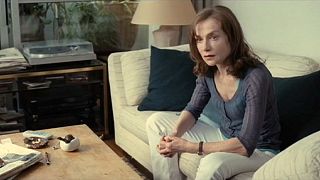 La actriz francesa Isabelle Huppert acapara todos los flashes en la tercera jornada de la Berlinale