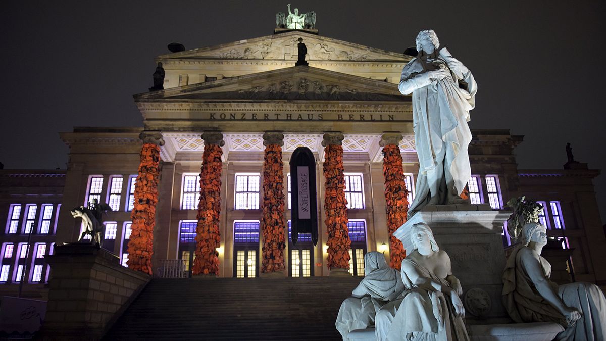 Беженцам посвящается: инсталляция Ай Вэйвэя в Берлине