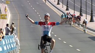 Bob Jungels gana la primera etapa del Tour de Omán