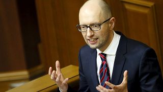 Ukraine's PM Yatsenyuk survives no-confidence vote