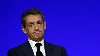 Sarkozy mali şube savcılarına ifade verdi