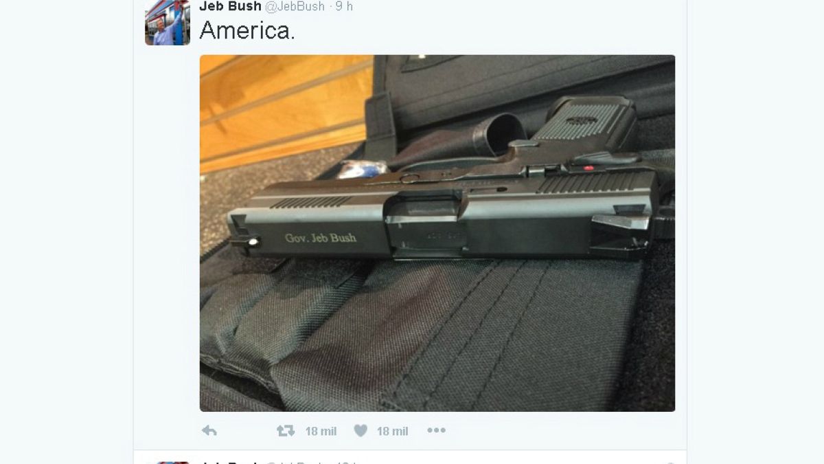 Presidenciais dos EUA: Jeb Bush lança controvérsia com foto de arma e a palavra "America"