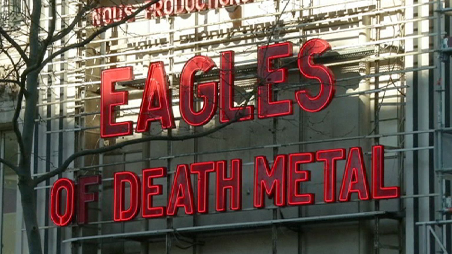 Παρίσι: Oι Eagles Of Death Metal στο θέατρο Ολυμπιά