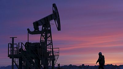 Quatre pays de l’OPEP s'accordent sur un gel de la production de pétrole à son niveau de janvier