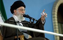 رهبر جمهوری اسلامی: دشمن می خواهد در انتخابات نفوذ کند