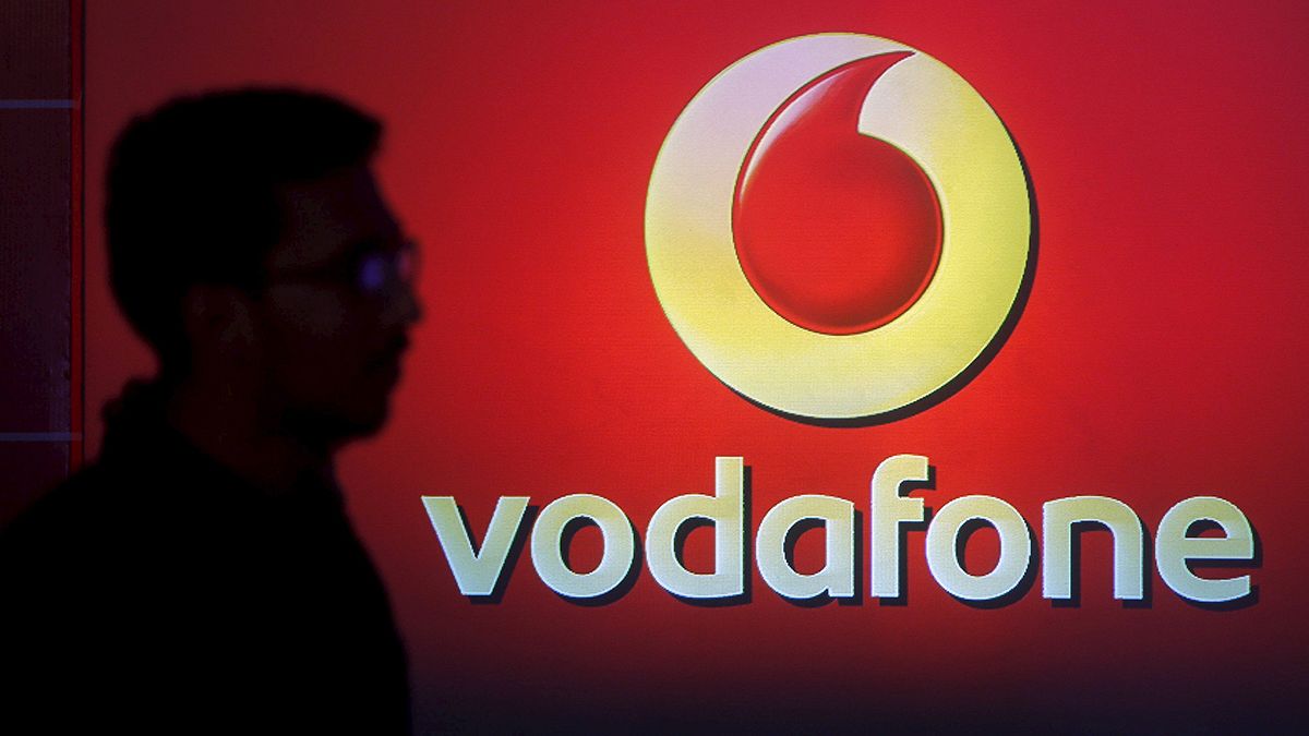 Ινδία: η εφορία «κυνηγάει» τη Vodafone!