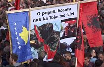 Kosova'da önce kutlama sonra büyük protesto