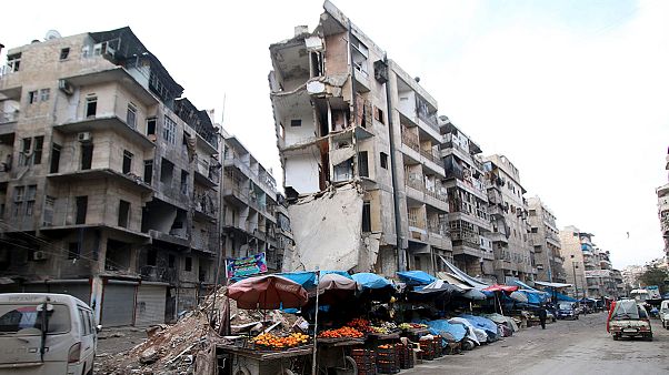 Halep'te makas daralıyor Halep'te makas daralıyor