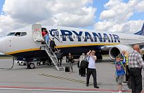 Business Line: Ryanair vola in Grecia e Didi Kuaidi accelera in Cina