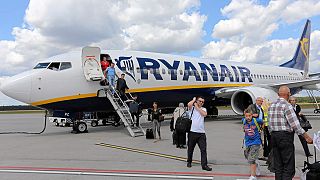 Business Line: Ryanair vola in Grecia e Didi Kuaidi accelera in Cina