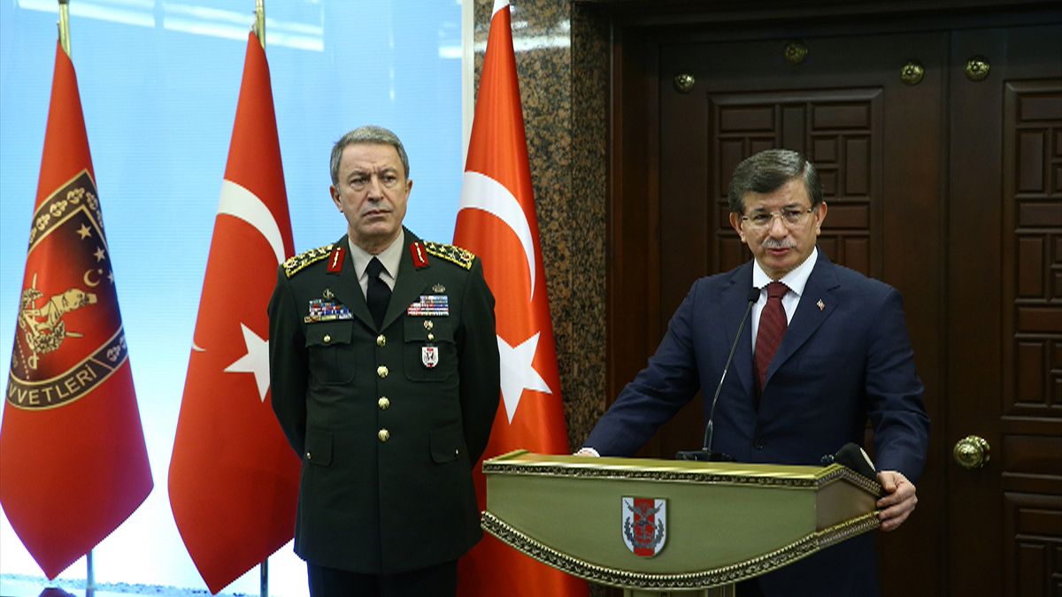 Başbakan Davutoğlu'dan uluslararası dayanışma çağrısı