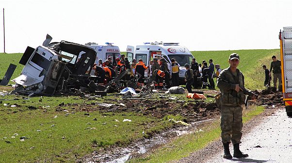 На юго-востоке Турции в результате взрыва погибли военные На юго-востоке Турции в результате взрыва погибли военные