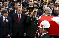 إردوغان يتهم الأكراد بتدبير هجوم أنقرة وحزب الاتحاد الديمقراطي ينفي الاتهامات