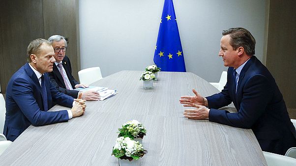 EU-csúcs a Brexitről - messze a megegyezés az első nap után EU-csúcs a Brexitről - messze a megegyezés az első nap után