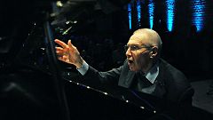 Miért maradt Magyarországon Kurtág György?