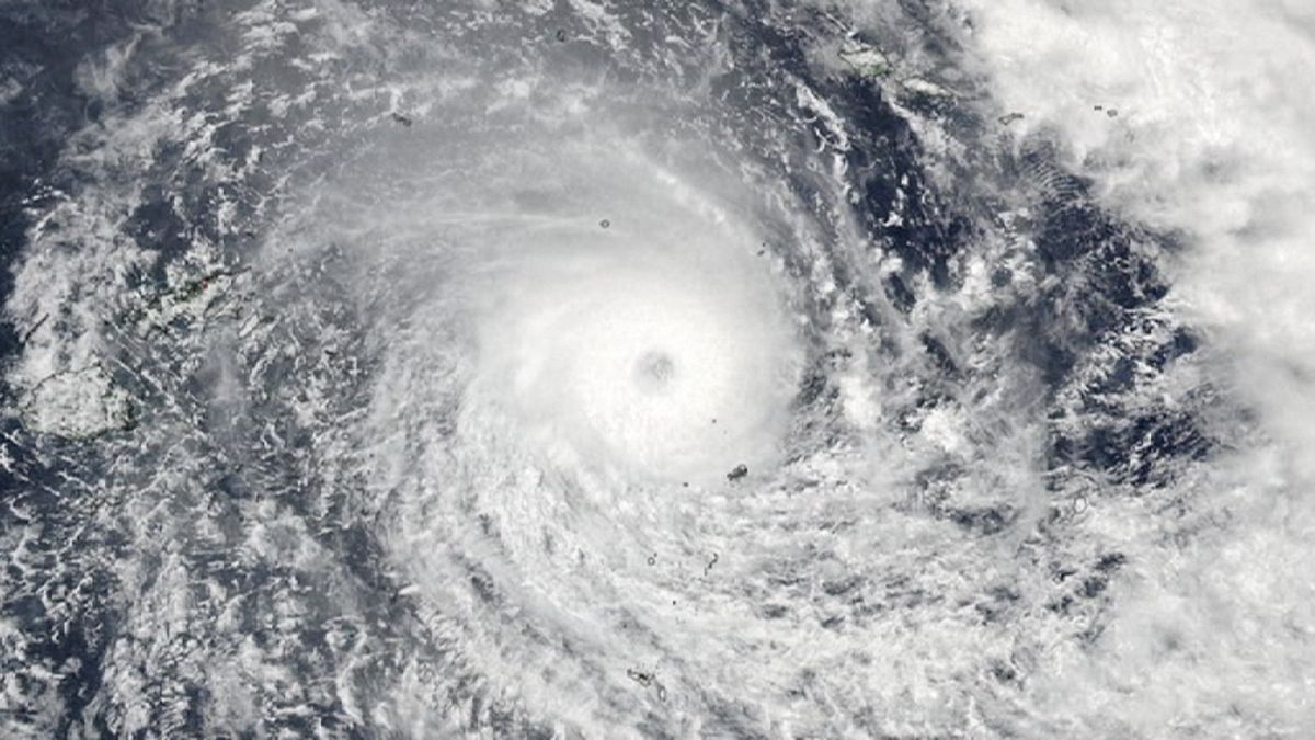 منع رفت و آمد در فیجی به دلیل وقوع طوفان شدید