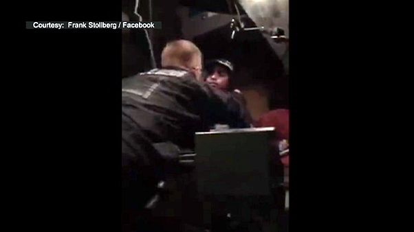 La policía alemana defiende su actuación ante el acoso sufrido por un grupo de refugiados La policía alemana defiende su actuación ante el acoso sufrido por un grupo de refugiados