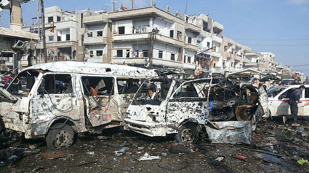 أكثر من 150 قتيلا في تفجيرات في دمشق وحمص... و"هدنة" خلال ساعات أكثر من 150 قتيلا في تفجيرات في دمشق وحمص... و"هدنة" خلال ساعات
