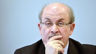 تعیین جایزه ۶۰۰ هزار دلاری برای ترور سلمان رشدی