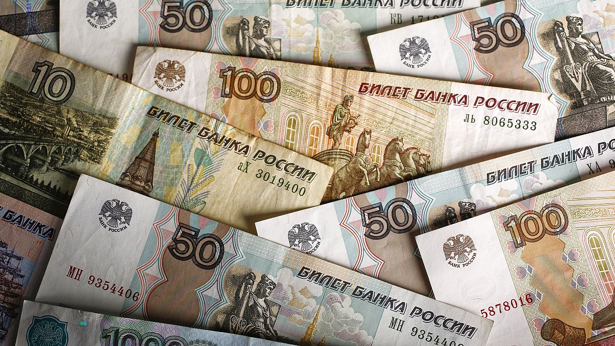 Banco da Rússia quer limitar exposição aos câmbios