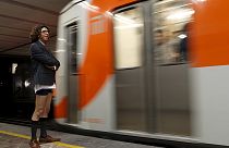 Мехико: В метро без штанов