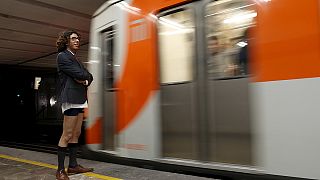 Mexique: Un trajet de métro sans pantalon