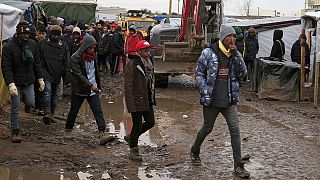 Räumung des Flüchtlingslagers in Calais vorerst verschoben