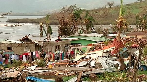 Fijian islands still cut off after cyclone Fijian islands still cut off after cyclone