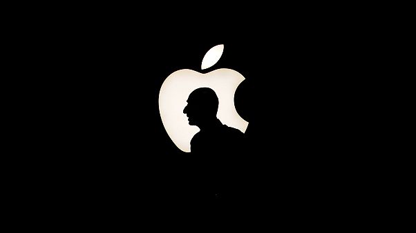 Apple обещает ФБР защитить iPhone от взлома еще надежнее Apple обещает ФБР защитить iPhone от взлома еще надежнее