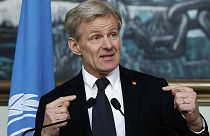 Siria: crisi umanitaria, aiuti paracadutati su Deir Ezzor mancano l'obiettivo