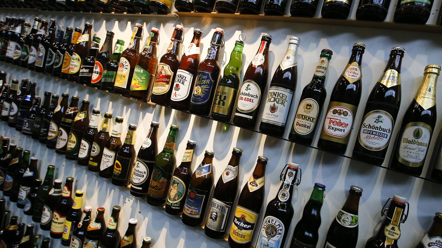 500 Jahre Reinheitsgebot: Monsanto-Herbizid "Glyphosat" in 14 Bieren nachgewiesen