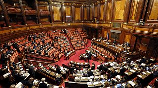 Italie: votée par le Sénat, l'union civile déçoit tant ses partisans que ses opposants