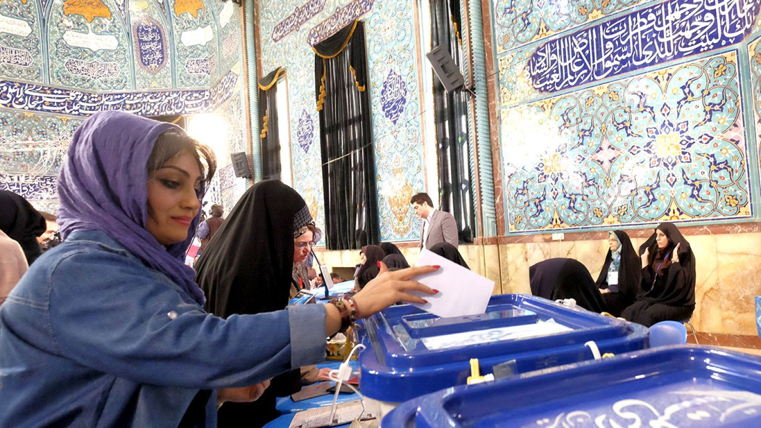 Richtungsentscheid: Iraner wählen neues Parlament und Expertenrat